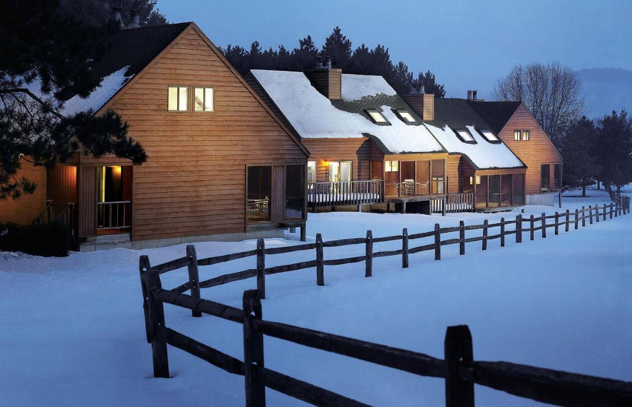 Bluegreen Vacations Christmas Mountain Village, An Ascend Resort Wisconsin Dells Bagian luar foto