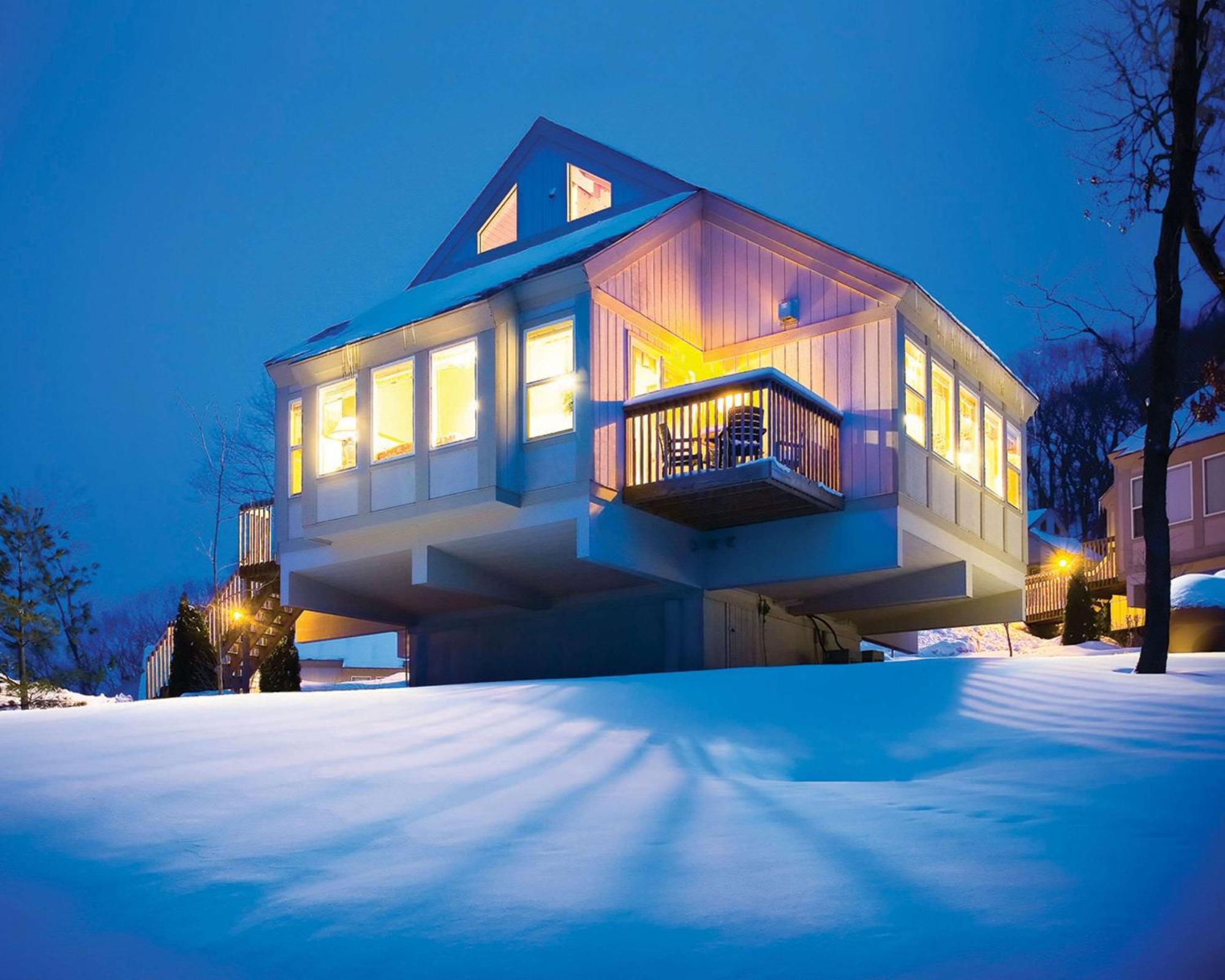 Bluegreen Vacations Christmas Mountain Village, An Ascend Resort Wisconsin Dells Bagian luar foto