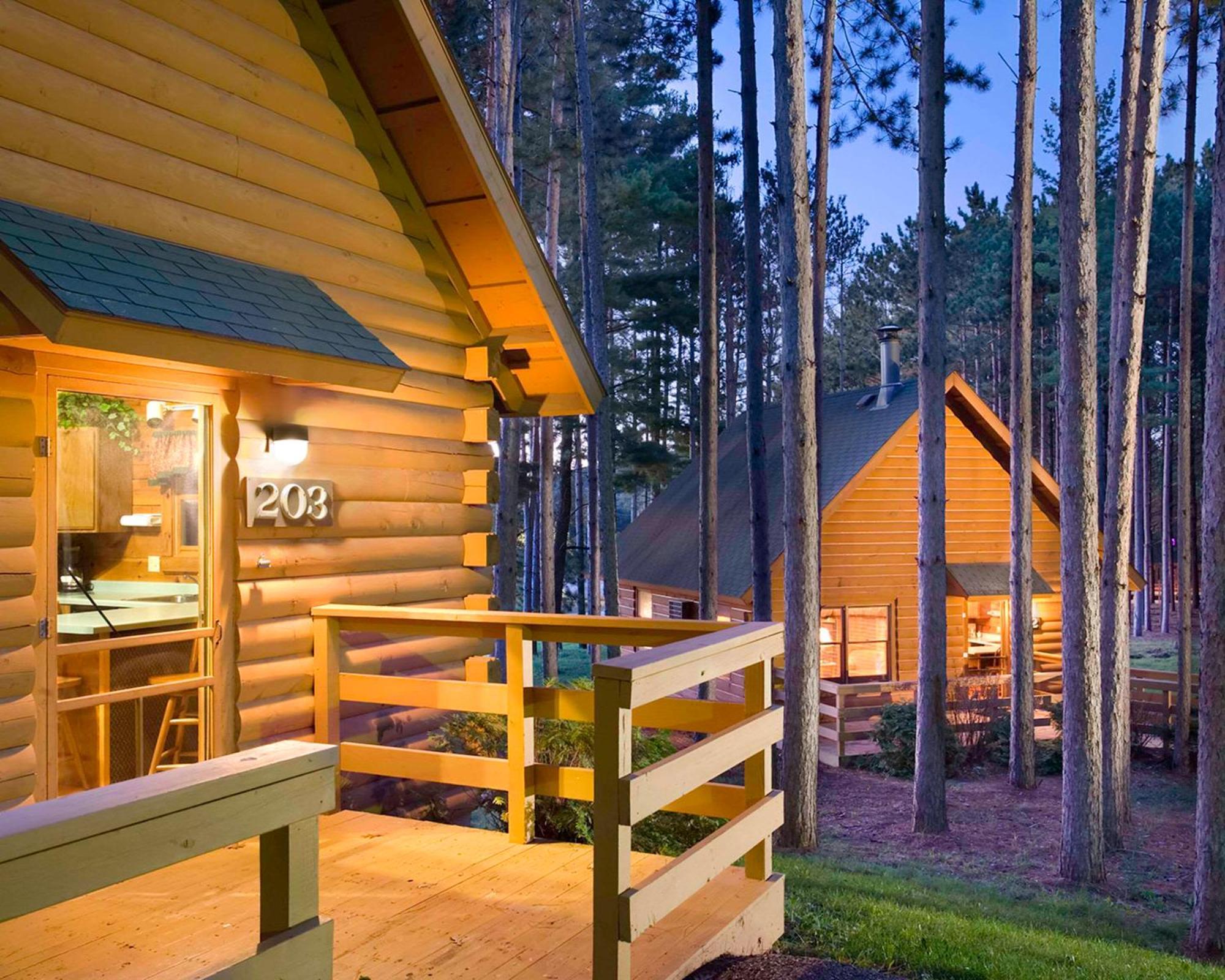 Bluegreen Vacations Christmas Mountain Village, An Ascend Resort Wisconsin Dells Bagian luar foto