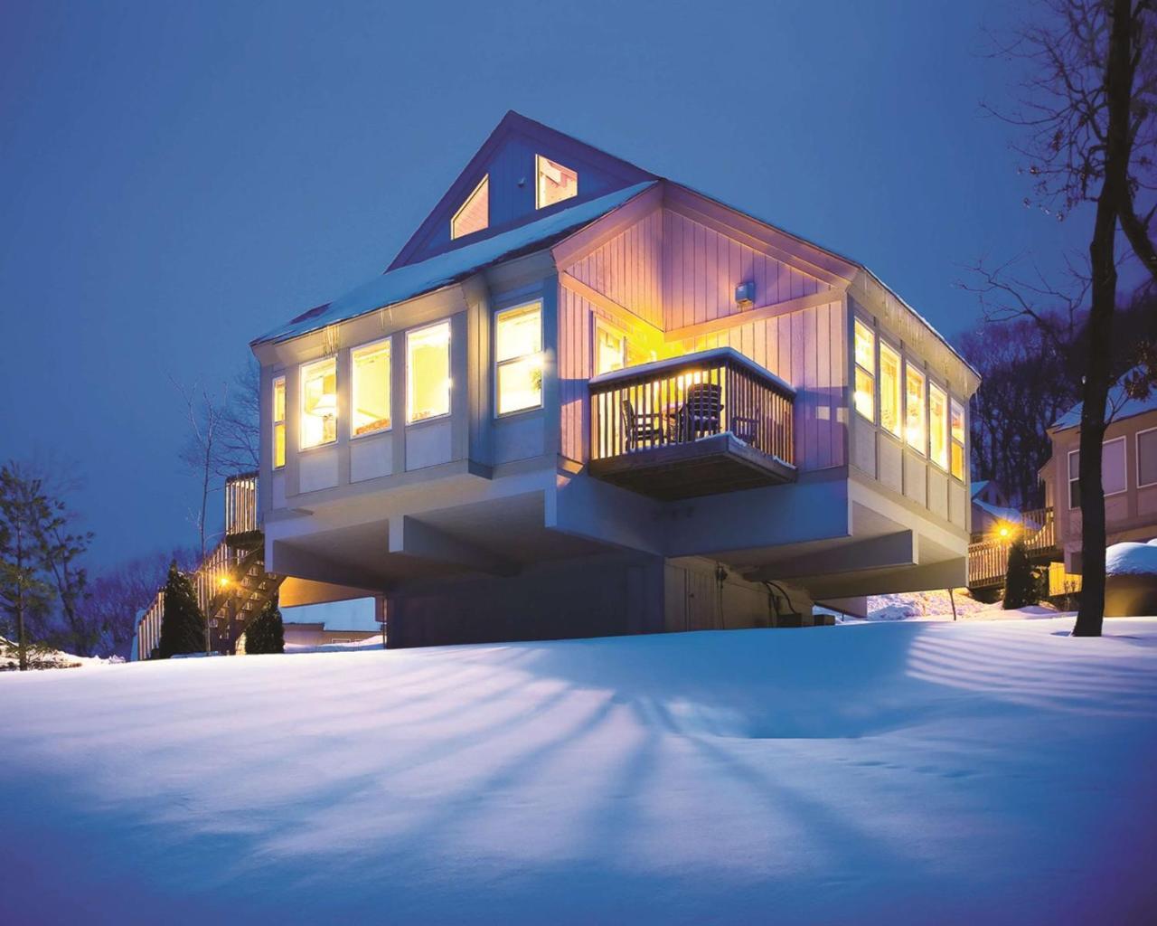 Bluegreen Vacations Christmas Mountain Village, An Ascend Resort Wisconsin Dells Bagian luar foto